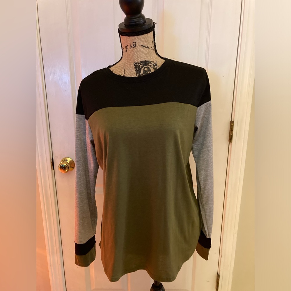Color block shirt